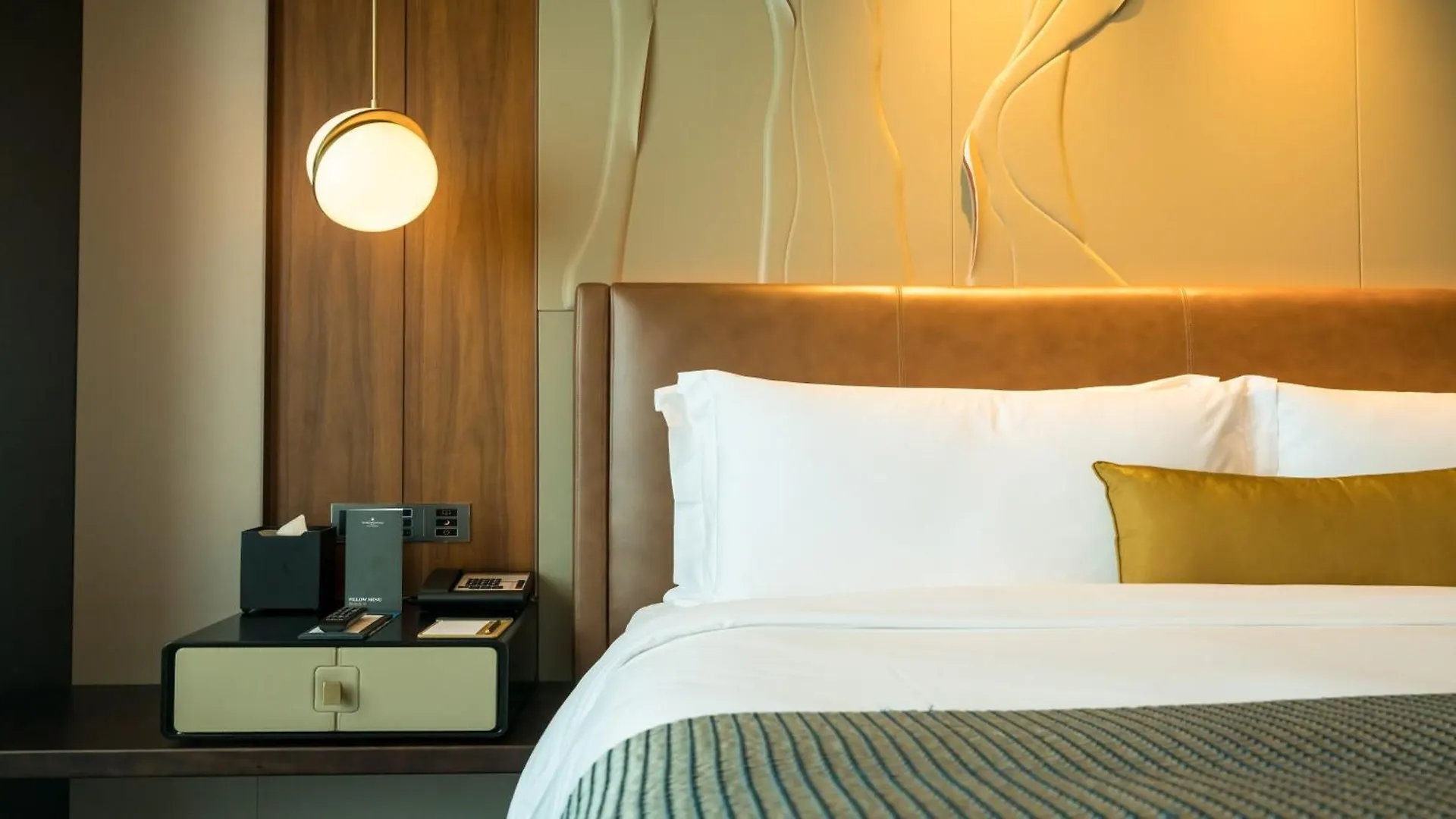 Intercontinental Zhuhai By Ihg 5*,  China